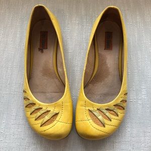 Mix Mooz Dorothy Yellow Flats